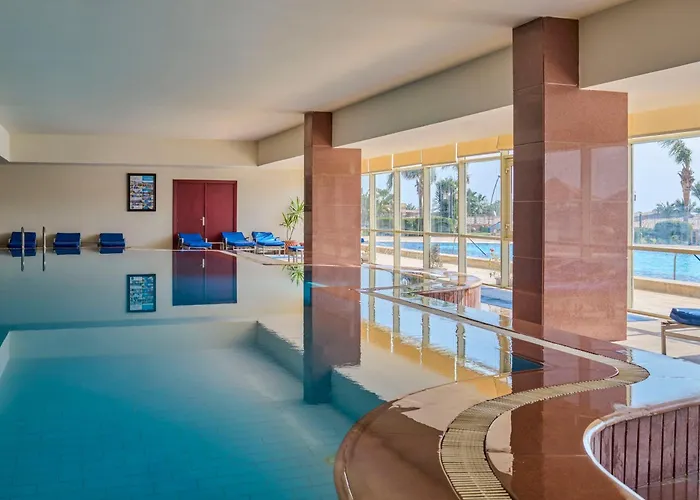 Coral Sea And Aqua Park Resort 4*
