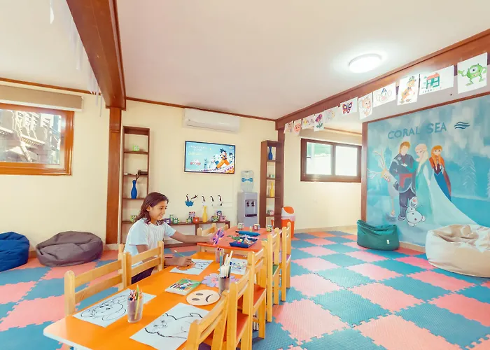 Coral Sea And Aqua Park Resort Ain Sukhna