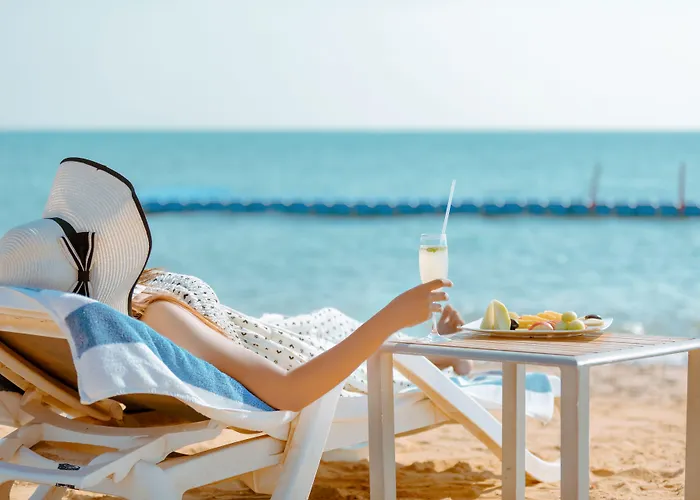 Coral Sea And Aqua Park 4*